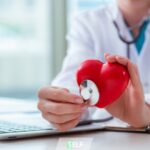 Μάθετε ποιοι πρέπει να είναι οι φυσιολογικοί καρδιακοί παλμοί ανά ηλικία
